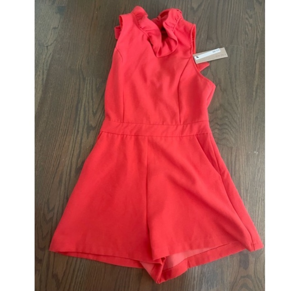 DO + BE ruffle romper in red size small